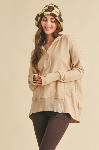 Aemi + Co Oat Vivi Pullover